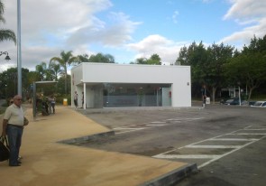 Nueva Terminal de estación de autobuses y andenes en Estepona